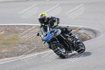 media/Mar-05-2023-TrackXperience (Sun) [[a95d40e56a]]/Group 2/session 2 turn 4/